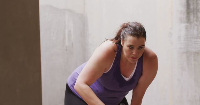 Determined Plus-Size Woman Taking Intense Workout Break - Download Free Stock Images Pikwizard.com