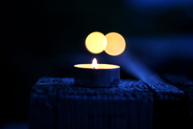 Bokeh candle candlelight dark - Download Free Stock Photos Pikwizard.com