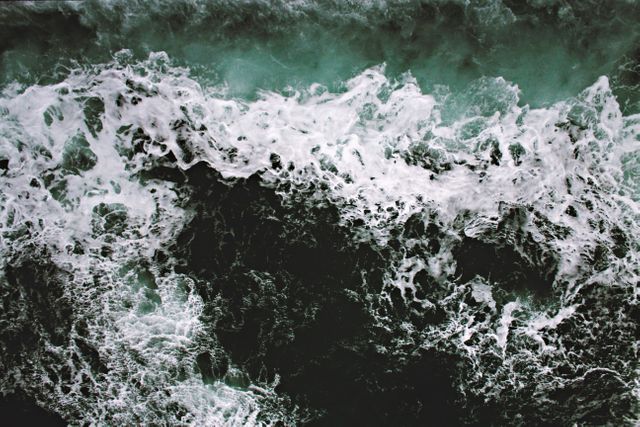 Dramatic Aerial View of Ocean Waves Crashing - Download Free Stock Photos Pikwizard.com