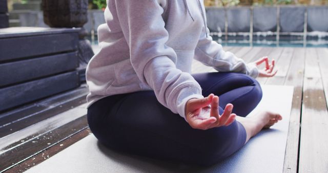 Woman Meditating on Yoga Mat Outdoors - Download Free Stock Images Pikwizard.com