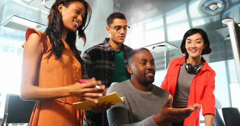 Diverse Teamwork in Creative Business Collaboration