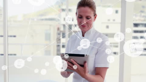 Smart Healthcare: Doctor Utilizing Communication Network on Tablet