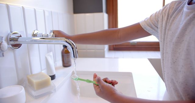 Child Brushing Teeth in Modern Bathroom in Daylight - Download Free Stock Images Pikwizard.com