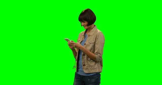 Young Woman Texting on Smartphone with Green Screen Background - Download Free Stock Images Pikwizard.com