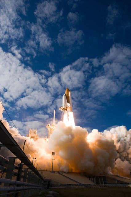 Space Shuttle Atlantis Launching from Kennedy Space Center on STS-129 Mission - Download Free Stock Photos Pikwizard.com