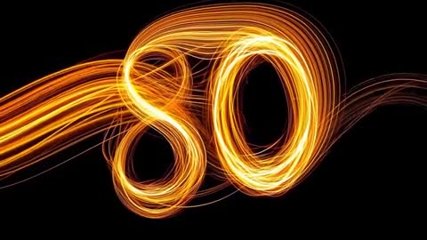 Golden Light Trails Forming 80 Loops on Black Void, Dynamic Neon Motion Loop for Abstract Tech