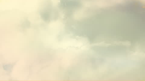 Serene Animated Sky with Moving Clouds