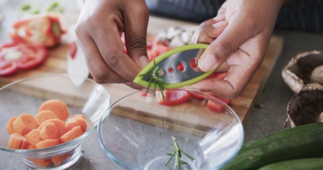 Close-Up of Hands Preparing Fresh Vegetables for Cooking - Download Free Stock Images Pikwizard.com