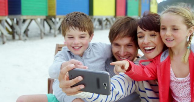 Happy Family Taking Selfie on Beach Vacation - Download Free Stock Images Pikwizard.com