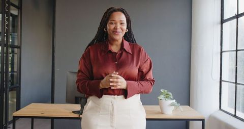 Confident Businesswoman Delivering Professional Presentation