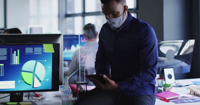 Business Professional Wearing Mask Using Tablet in Modern Office - Download Free Stock Images Pikwizard.com