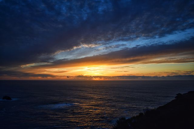 Dramatic Sunset Over Calm Ocean - Download Free Stock Photos Pikwizard.com