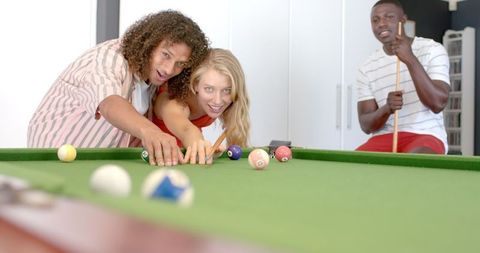 Diverse Friends Junior College Amateur Pool Guidance