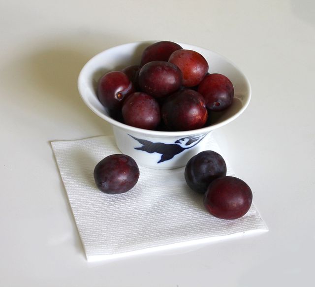 Close-up of Cherries in Bowl - Download Free Stock Photos Pikwizard.com