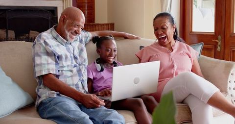 Joyful Multigenerational Bonding at Home with Technology