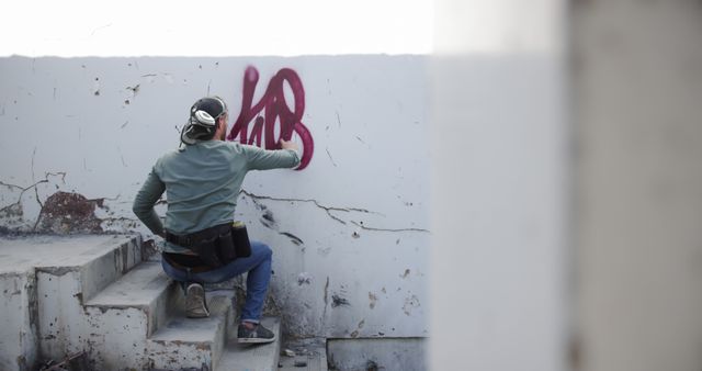 Graffiti Artist Tags Urban Building Wall - Download Free Stock Images Pikwizard.com