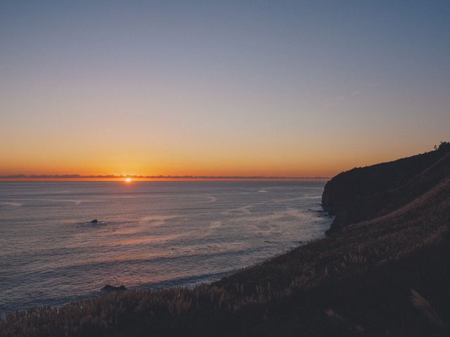 Scenic Coastal Sunset Over Ocean - Download Free Stock Photos Pikwizard.com