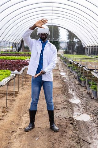 Innovative Farming with VR in Modern Greenhouse