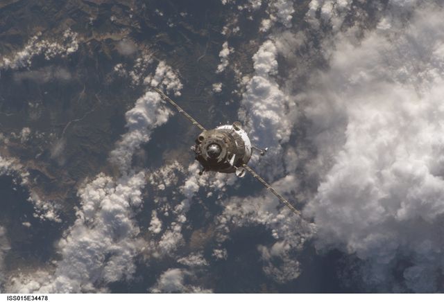 View of the Soyuz TMA-11 on approach to the ISS - Download Free Stock Photos Pikwizard.com