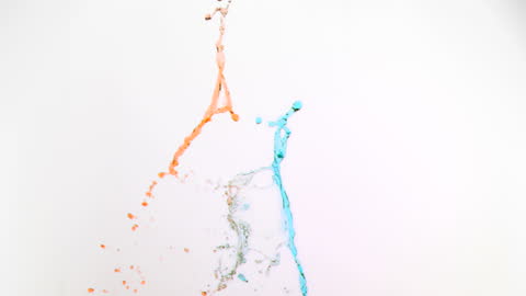 Colorful Paint Splash Collision in Dynamic Freeze Motion