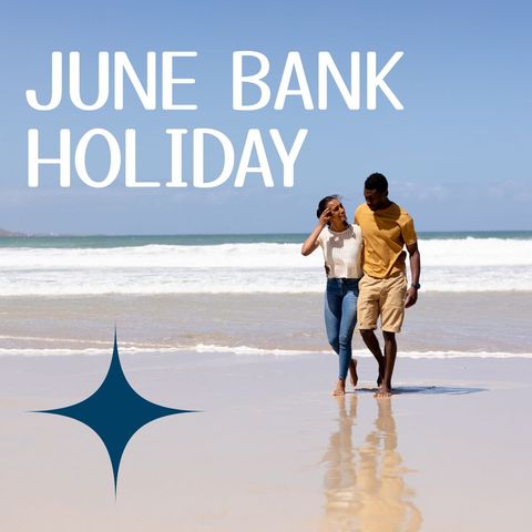 Young Couple Strolling on Beach During Summer Getaway - Download Free Stock Templates Pikwizard.com