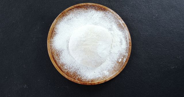 Homemade Dough Ball on Wooden Plate Sprinkled with Flour - Download Free Stock Images Pikwizard.com