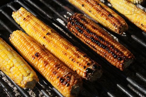 Grilling Corn on Cob with Smoky Char Marks and Golden Kernels