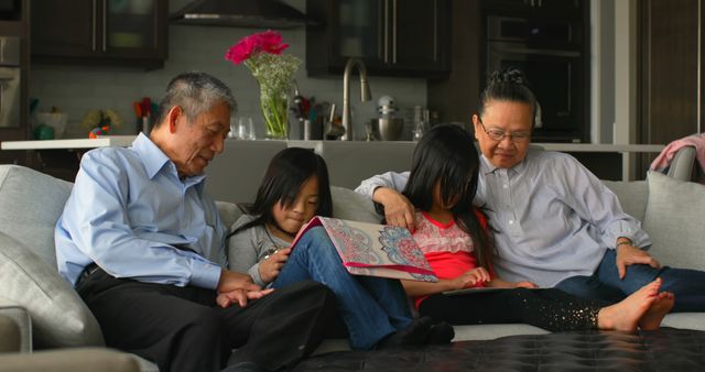 Grandparents and Grandchildren Drawing Together at Home - Download Free Stock Images Pikwizard.com