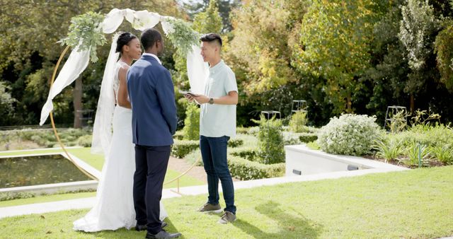 Outdoor Wedding Ceremony with Bride, Groom and Officiant - Download Free Stock Images Pikwizard.com