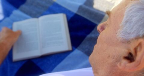 Senior Man Leisure Reading Book Beach Relaxing Outdoors - Download Free Stock Images Pikwizard.com