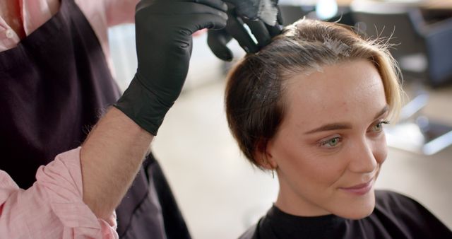 Hairdresser Applying Dye to Short Hair of Smiling Woman in Salon - Download Free Stock Images Pikwizard.com