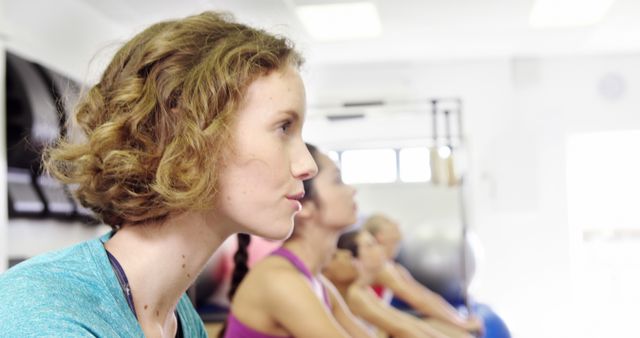 Focused Women Exercising in Gym - Download Free Stock Images Pikwizard.com