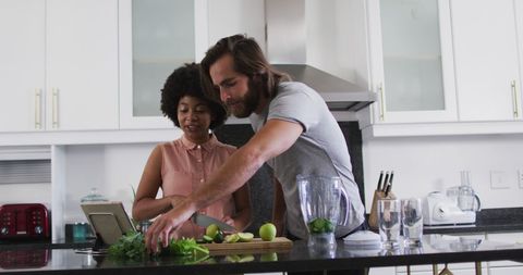Diverse Couple Making Healthy Smoothie Together at Home - Download Free Stock Images Pikwizard.com