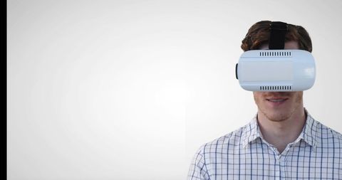 Caucasian Male Experiencing Virtual Reality Technology - Download Free Stock Images Pikwizard.com