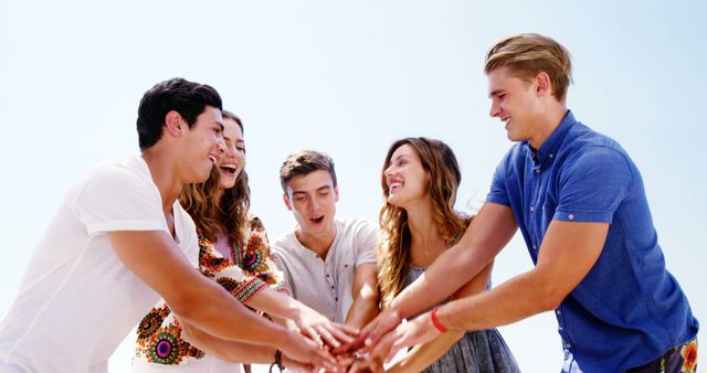 Group of Friends Celebrating and Bonding Outdoors on Sunny Day - Download Free Stock Images Pikwizard.com