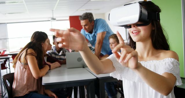 Students Engaging with Virtual Reality in Modern Classroom - Download Free Stock Images Pikwizard.com