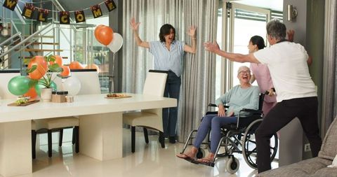 Warm Welcome for New Physiotherapy Patient in Modern Center