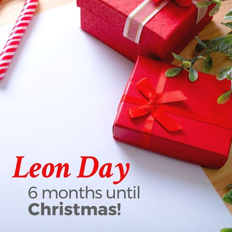 leon day countdown with red christmas gifts and blank sheet - Download Free Stock Templates Pikwizard.com