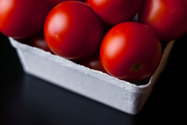 Fresh Red Tomatoes in Cardboard Basket - Download Free Stock Photos Pikwizard.com