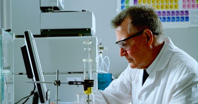 Scientist Conducting Research with Laboratory Equipment - Download Free Stock Photos Pikwizard.com