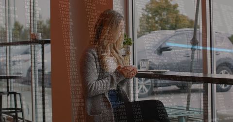 Modern Technology Overlay: Data and Smartphone Use in Café