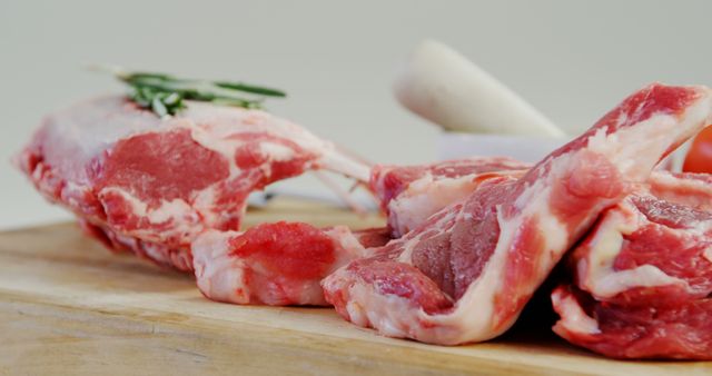 Raw Lamb Chops with Fresh Rosemary for Cooking Preparation - Download Free Stock Images Pikwizard.com