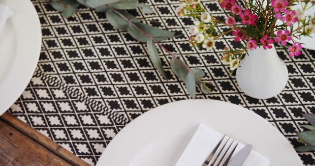 Table Setting with Black and White Patterned Placemat - Download Free Stock Images Pikwizard.com