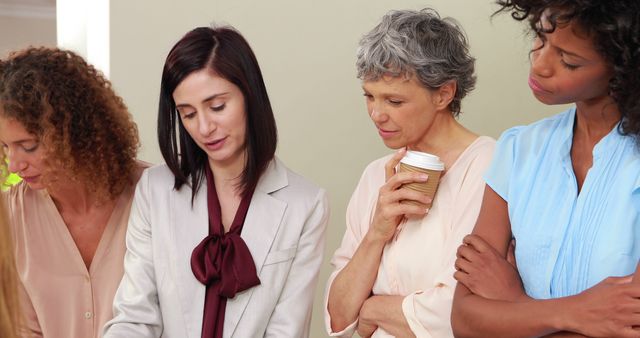 Diverse Women Collaborating and Discussing Creative Ideas in Office - Download Free Stock Images Pikwizard.com