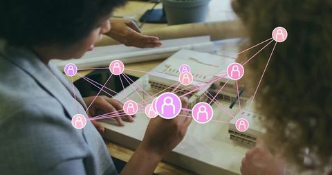 Architects Collaboratively Planning with Digital Network Overlay