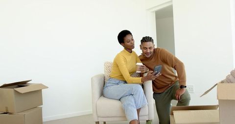 Cozy moment for couple during home move