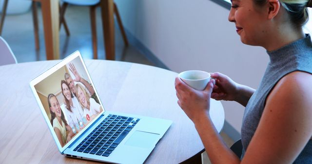 Woman Video Conferencing with Family on Laptop at Home - Download Free Stock Images Pikwizard.com