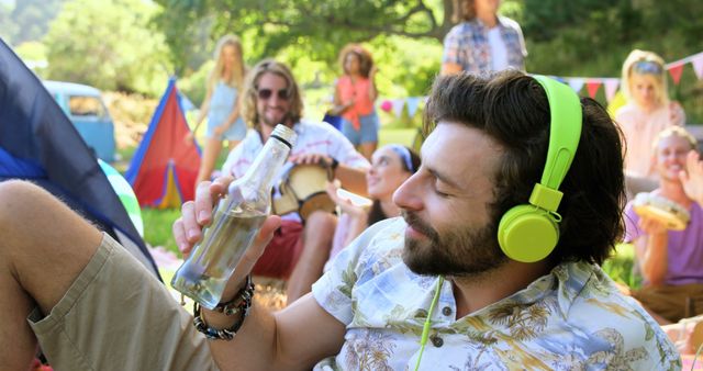 Man Enjoying Outdoor Music Festival with Friends - Download Free Stock Images Pikwizard.com