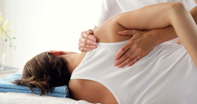 Person Receiving Shoulder Massage from Professional Therapist - Download Free Stock Images Pikwizard.com