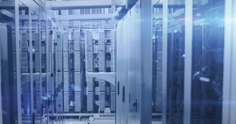 Advanced networking infrastructure in large data center